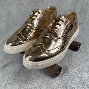 Cape Robbin ROMY-1 Shoes Wms Sz 9 Sure-Grip Roller Skates Plate & Bones Wheels